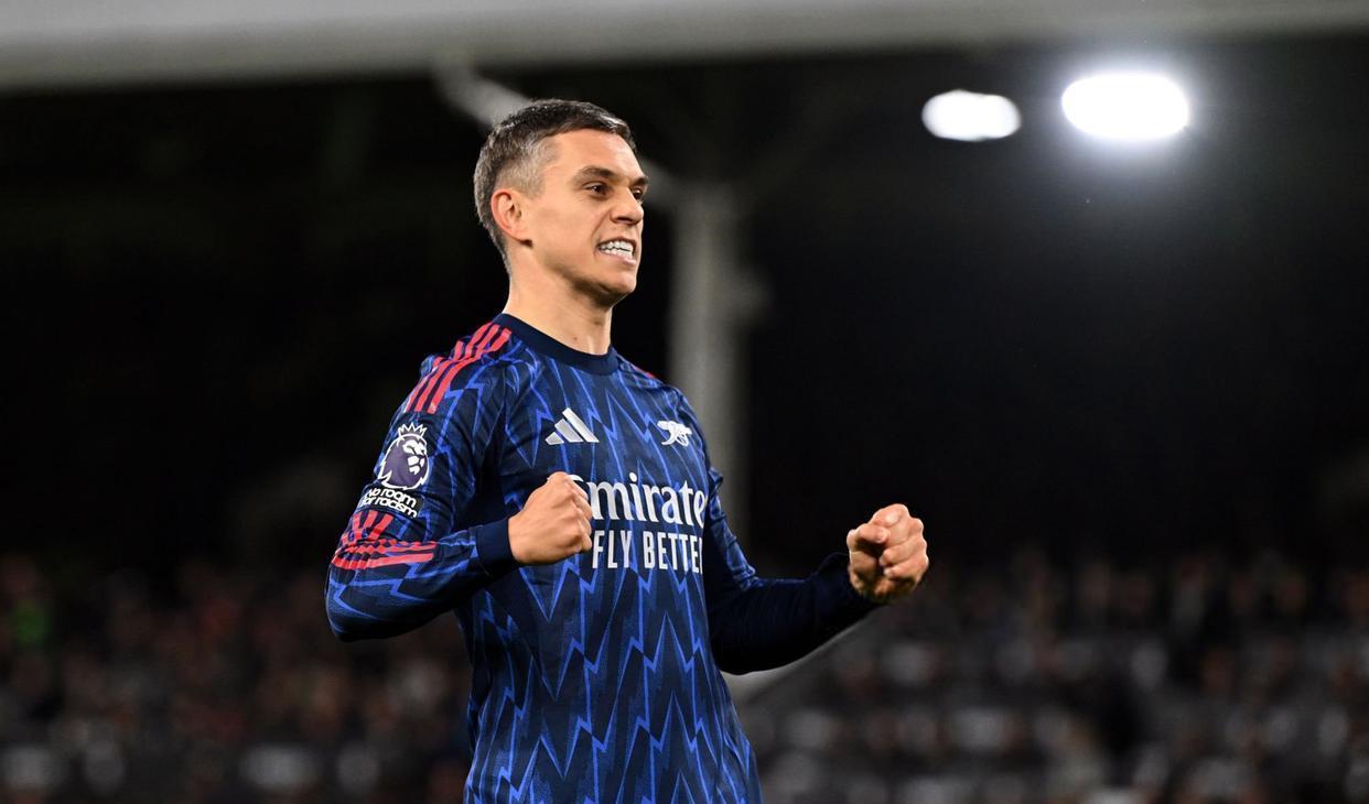 随后示意特 随后示意特